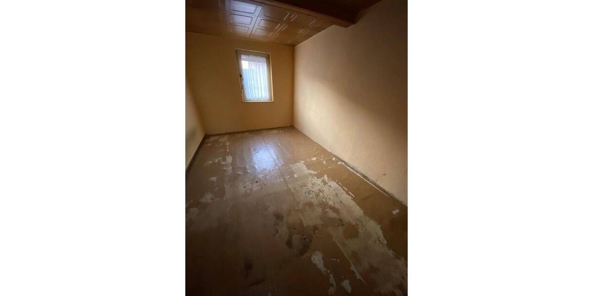 Einfamilienhaus Schwabhausen - 6 Zimmer, 132 m&sup2;, 119.000&euro; | Angebot:26557038