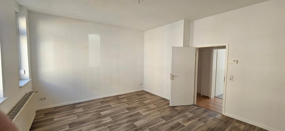 Erdgeschoßwohnung Tonna - 3 Zimmer, 72 m&sup2;, 465&euro; | Angebot:26427160