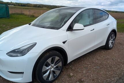 Tesla Model Y 51.000 km 32.500 &euro; Erfurt 99092