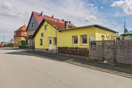 Haus Blankenhain - 9 Zimmer, 219 m&sup2;, 350.000&euro; | Angebot:24268866