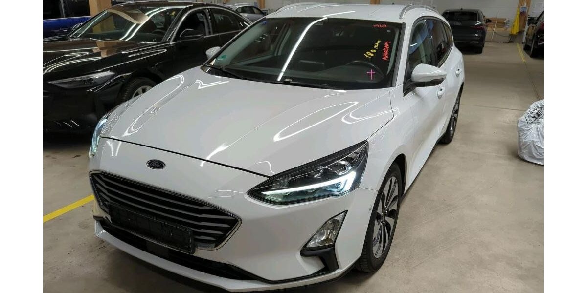 Ford Focus 122.500 km 10.400 &euro; Weimar 99425