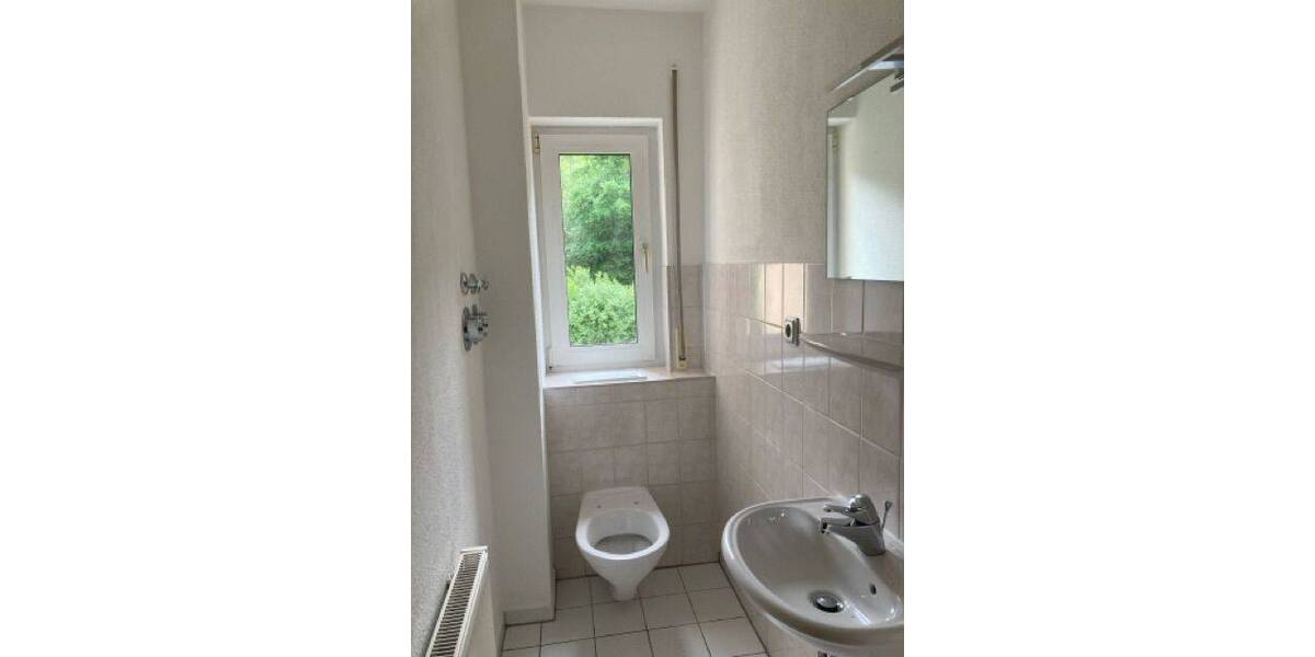 Etagenwohnung Stadtilm Oberilm - 3 Zimmer, 78 m&sup2;, 465&euro; | Angebot:26820366