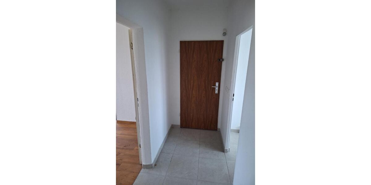 Etagenwohnung Sömmerda - 2 Zimmer, 49 m&sup2;, 321&euro; | Angebot:24710989