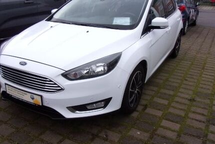 Ford Focus 68.250 km 7.700 € Erfurt 99099