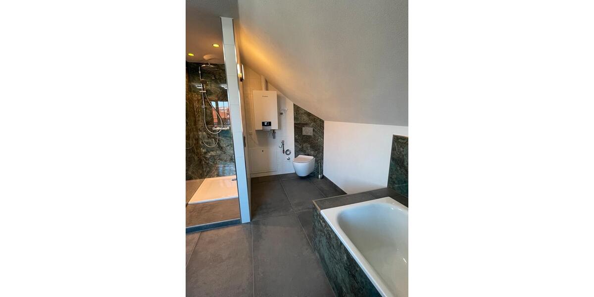 Dachgeschoßwohnung Kranichfeld - 3.5 Zimmer, 78 m&sup2;, 950&euro; | Angebot:24541981