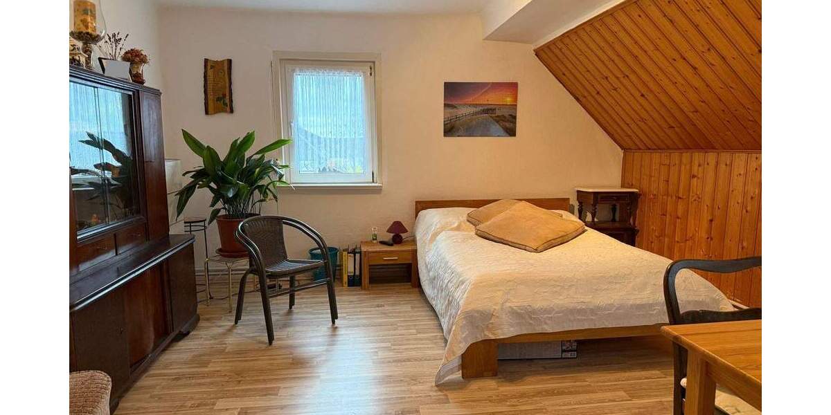 Einfamilienhaus Gotha - 8 Zimmer, 171 m&sup2;, 199.000&euro; | Angebot:25165472