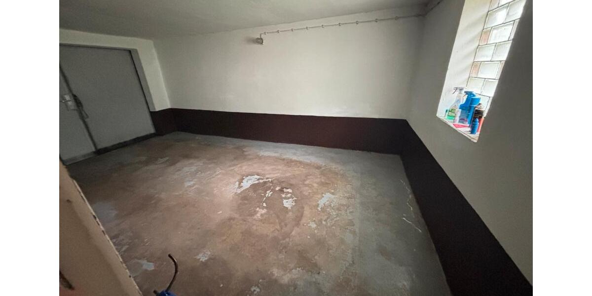 Reihenhaus Ohrdruf - 7 Zimmer, 128 m&sup2;, 150.000&euro; | Angebot:26962381