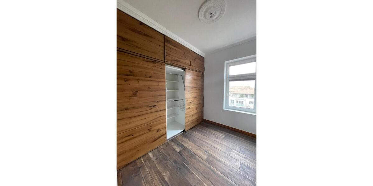 Etagenwohnung Erfurt Johannesvorstadt - 4 Zimmer, 85 m&sup2;, 880&euro; | Angebot:25821115