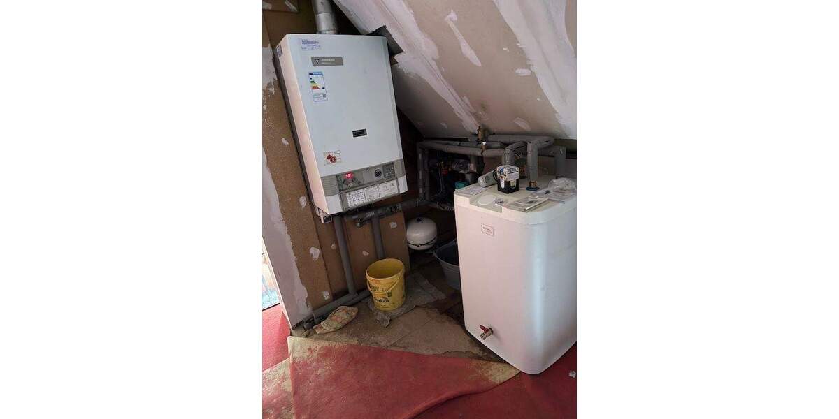 Mehrfamilienhaus, Wohnhaus Geratal - 6 Zimmer, 115 m&sup2;, 120.000&euro; | Angebot:25796922