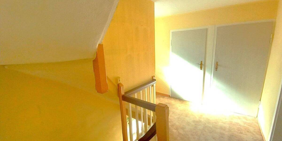 Einfamilienhaus Günthersleben-Wechmar Wechmar - 4 Zimmer, 100 m&sup2;, 99.000&euro; | Angebot:23975461