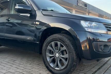 Suzuki Grand Vitara 228.900 km 8.499 € Ichtershausen 99334