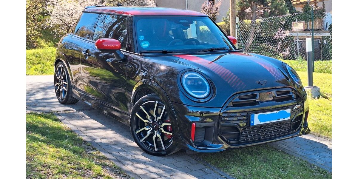 Mini John Cooper Works 13.900 km 34.950 &euro; Stadtilm 99326