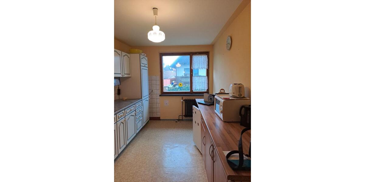 Einfamilienhaus Stadtilm - 7 Zimmer, 120 m&sup2;, 115.000&euro; | Angebot:24533046