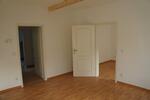 Schöne, sanierte 2-Raum-Wohnung über dem Ilmpark