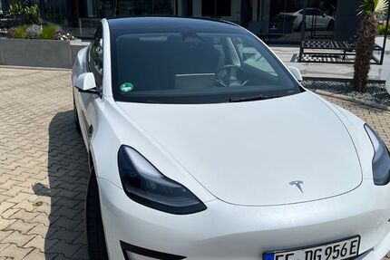 Tesla Model 3 39.000 km 26.100 &euro; Erfurt 99097