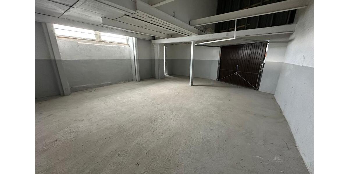 Garagen / Stellplätze Am Ettersberg - 12.345&euro; | Angebot:24117772