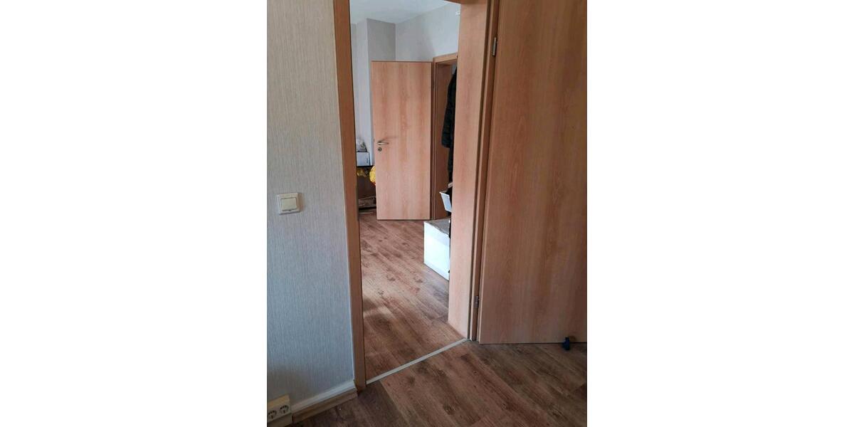 Etagenwohnung Erfurt Hohenwinden - 4 Zimmer, 75 m&sup2;, 188.000&euro; | Angebot:26949723