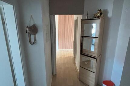 Wohnung Stadtilm - 3 Zimmer, 77 m&sup2;, 650&euro; | Angebot:25404968