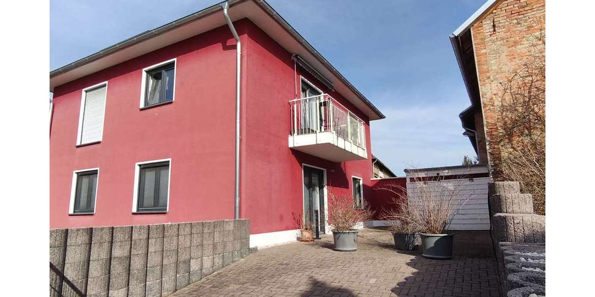 Einfamilienhaus Döllstädt - 8 Zimmer, 135 m&sup2;, 330.000&euro; | Angebot:25644455