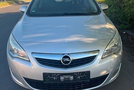 Opel Astra 215.123 km 2.300 &euro; Erfurt 99089