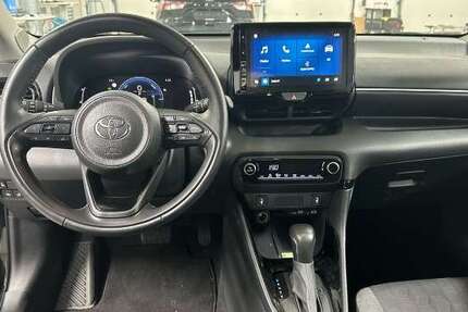 Toyota Yaris 13.350 km 19.800 &euro; Weimar 99427