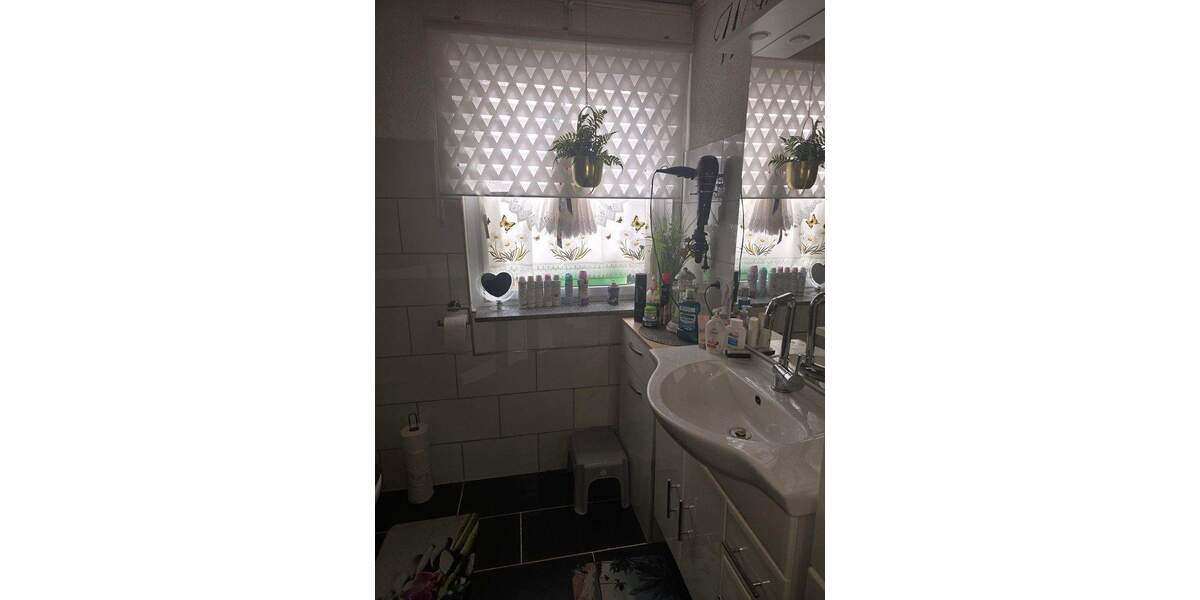 Bungalow Arnstadt Arnstadt - 6 Zimmer, 178 m&sup2;, 290.000&euro; | Angebot:25753338