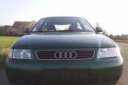Audi A3 233.382 km 800 &euro; Erfurt 99097