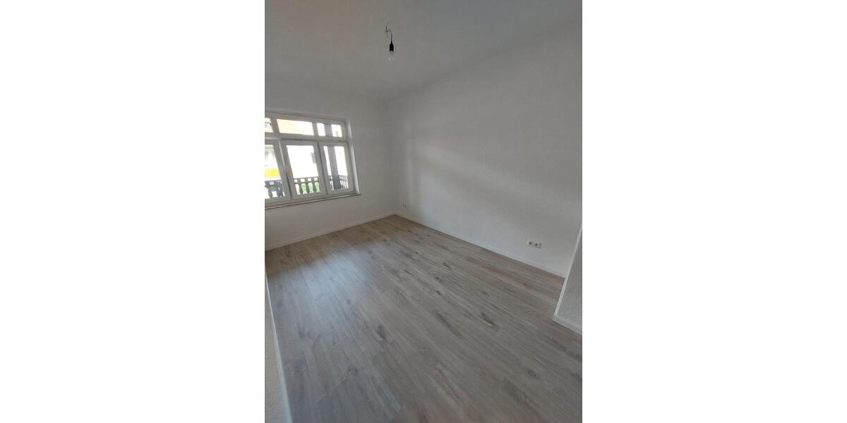 Etagenwohnung Arnstadt - 3 Zimmer, 58 m&sup2;, 96.000&euro; | Angebot:27085357