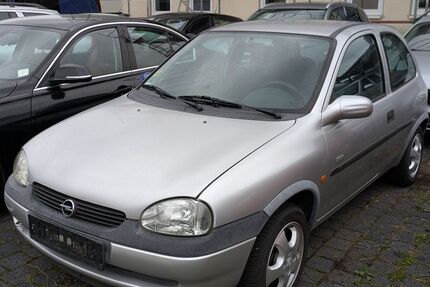 Opel Corsa 96.000 km 599 € Ichtershausen 99334