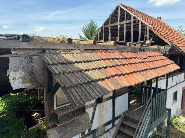 Mehrfamilienhaus, Wohnhaus Erfurt Vieselbach - 5 Zimmer, 170 m&sup2;, 190.000&euro; | Angebot:25704097
