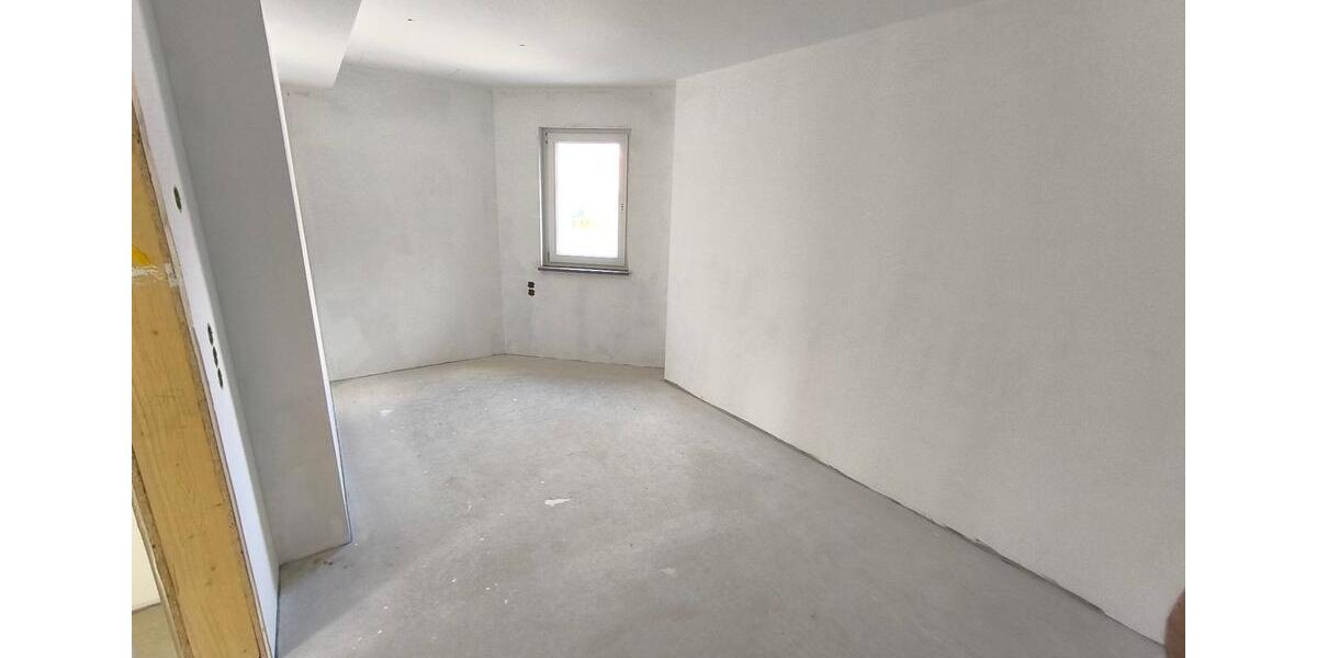 Reihenhaus Arnstadt - 6 Zimmer, 175 m&sup2;, 1.500&euro; | Angebot:27624846