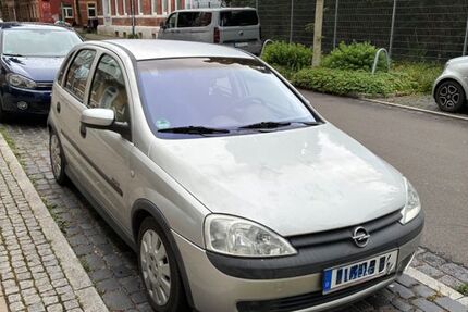 Opel Corsa 106.000 km 1.350 &euro; Erfurt 99086