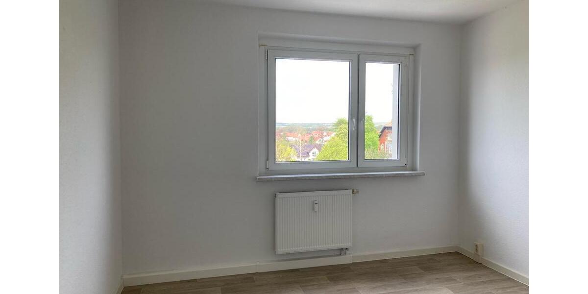 Etagenwohnung Ohrdruf - 3 Zimmer, 61 m&sup2;, 360&euro; | Angebot:25988701