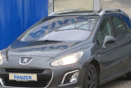 Peugeot 308 153.000 km 2.490 &euro; Weimar 99425