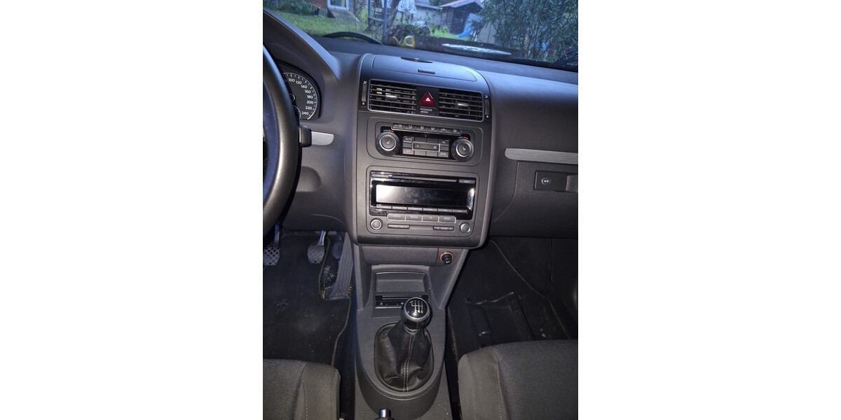 VW Touran 135.000 km 5.600 &euro; Erfurt 99084