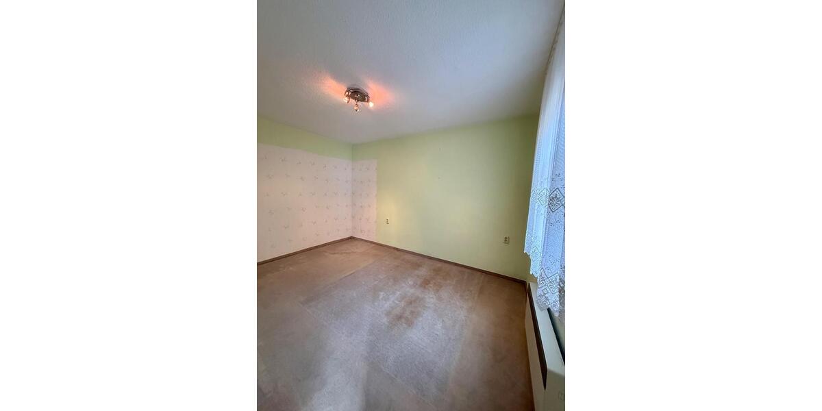Erdgeschoßwohnung Greußen - 4 Zimmer, 60 m&sup2;, 47.500&euro; | Angebot:27020772