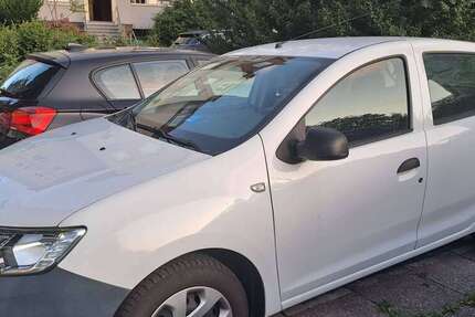 Dacia Sandero 49.800 km 5.400 &euro; Erfurt 99099