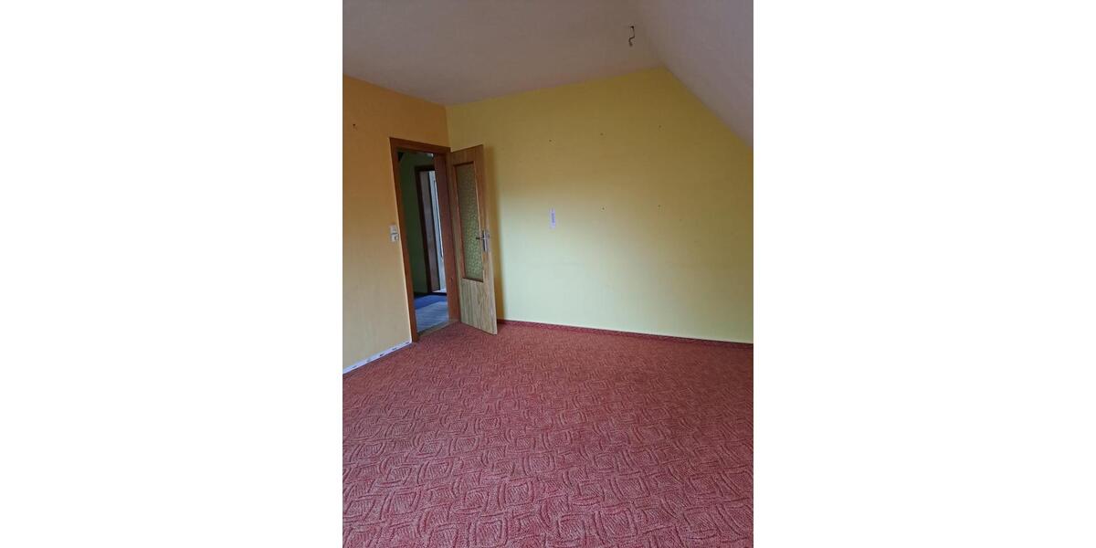 Einfamilienhaus Stadtilm - 7 Zimmer, 120 m&sup2;, 115.000&euro; | Angebot:24533046