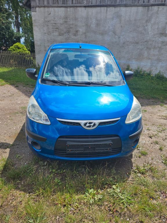 i10