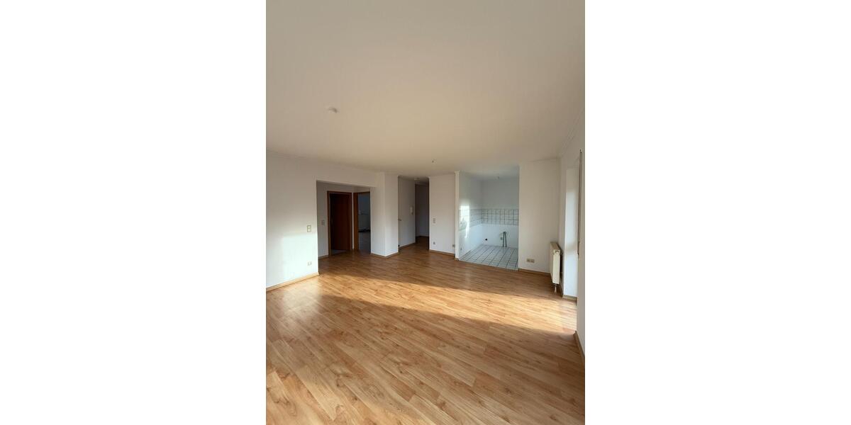 **Helle 3-Zimmer-Wohnung in Gamstädt – Bezugsfrei ab sofort** 3 zimmer