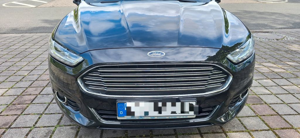 Ford Mondeo 95.000 km 13.500 &euro; Erfurt 99084