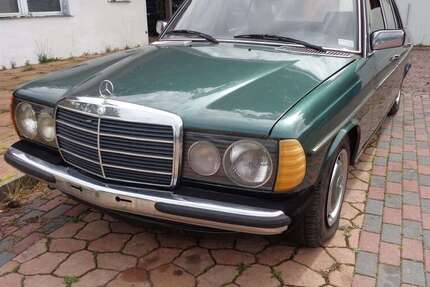 Mercedes-Benz 230 221.782 km 3.490 &euro; Ohrdruf 99885