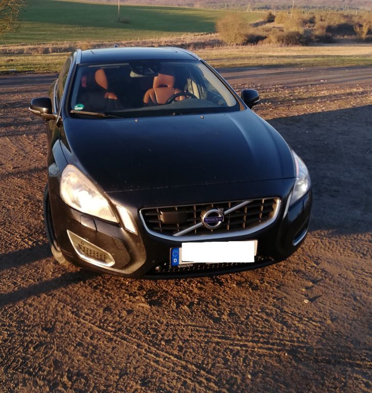 V60