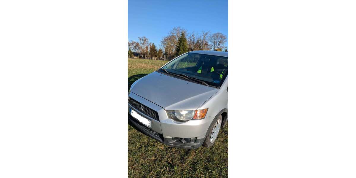 Mitsubishi Colt 145.000 km 1.950 &euro; Kutzleben 99955