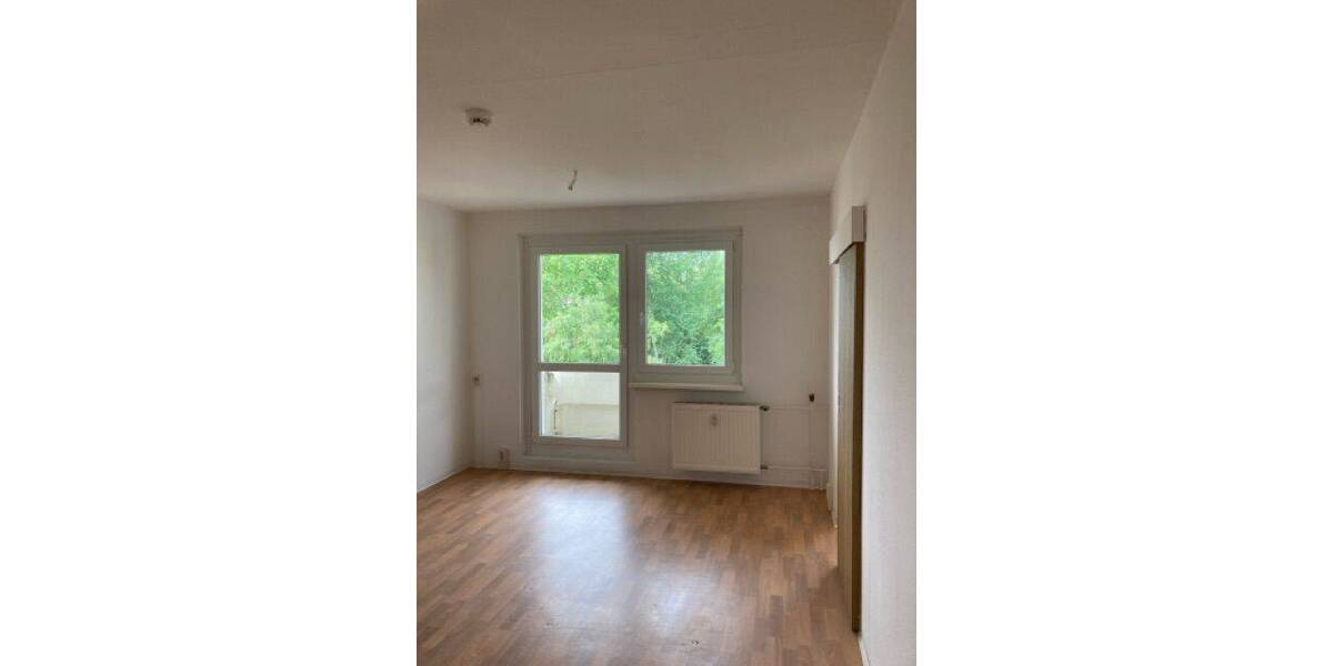 Etagenwohnung Weimar Schöndorf - 2 Zimmer, 48 m&sup2;, 335&euro; | Angebot:26824938