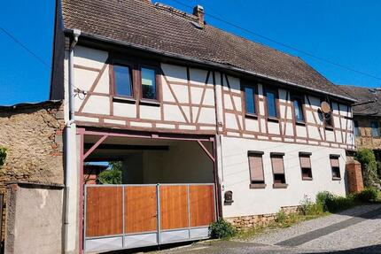 Haus Am Ettersberg - 7 Zimmer, 110 m&sup2;, 140.000&euro; | Angebot:27071067