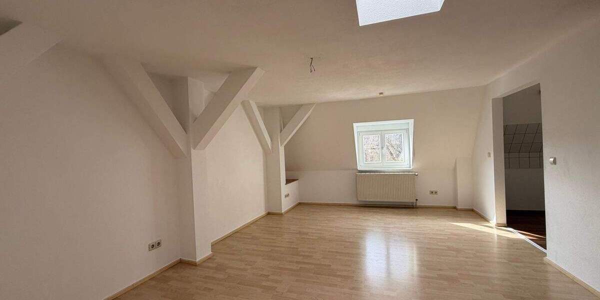 Etagenwohnung Weimar Westvorstadt - 3 Zimmer, 86 m&sup2;, 219.000&euro; | Angebot:26274215