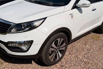 Kia Sportage 128.851 km 6.999 &euro; Erfurt 99085