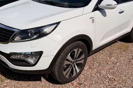 Kia Sportage 128.851 km 8.599 &euro; Erfurt 99085