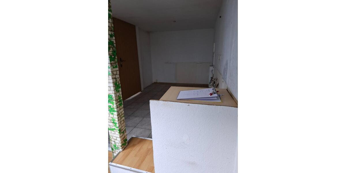 Erdgeschoßwohnung Kölleda - 2 Zimmer, 45 m&sup2;, 245&euro; | Angebot:25055344